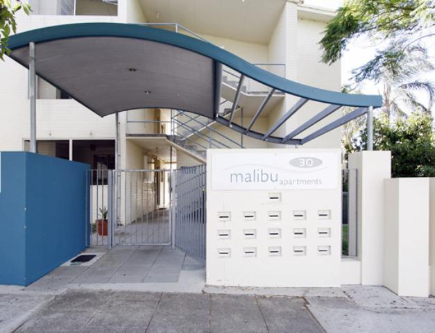 Malibu Apartments - Perth - thumb 1