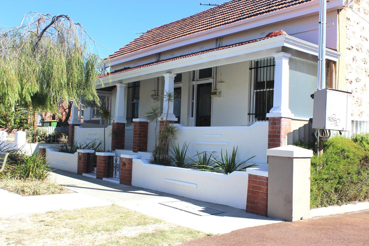 Captain's Heritage Cottage - Accommodation Adelaide