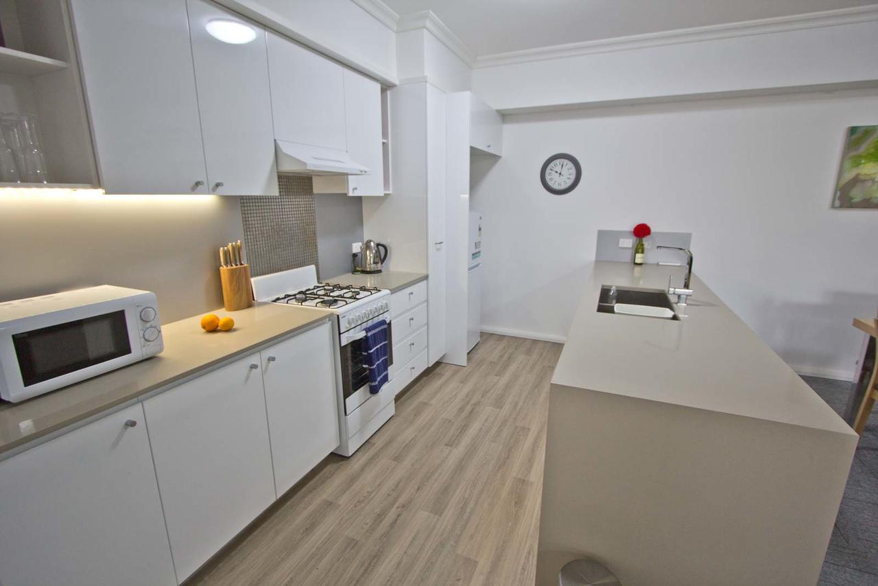 Morisset Serviced Apartments - Accommodation Find 27