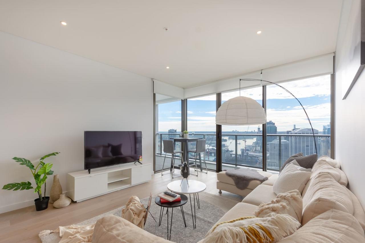 High Rise apt in Heart of Sydney wt Harbour View