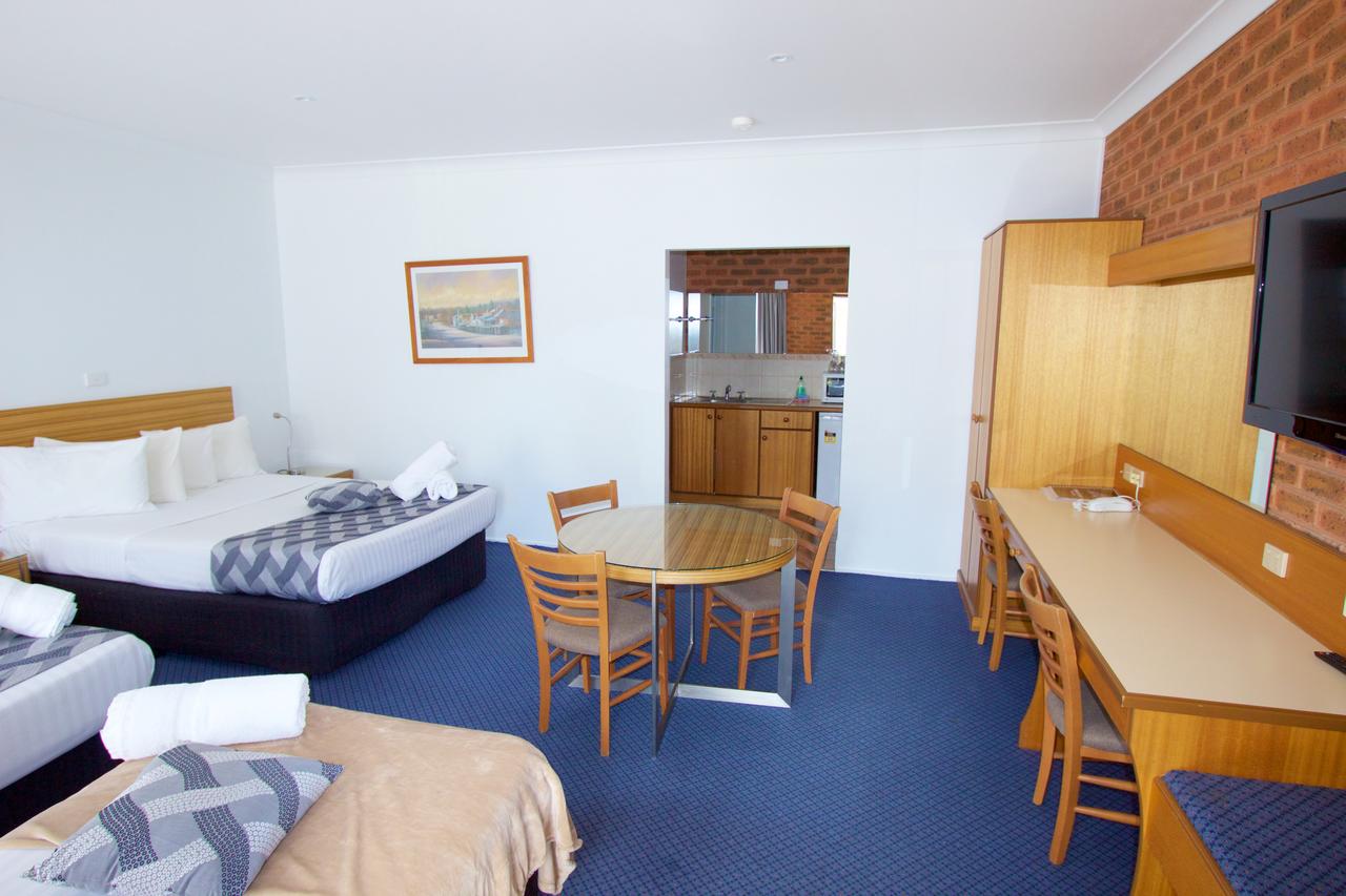 Albury Paddlesteamer Motel - Accommodation Find 37