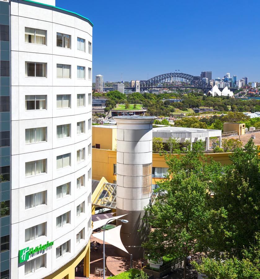 Holiday Inn Potts Point - Sydney - New South Wales Tourism 