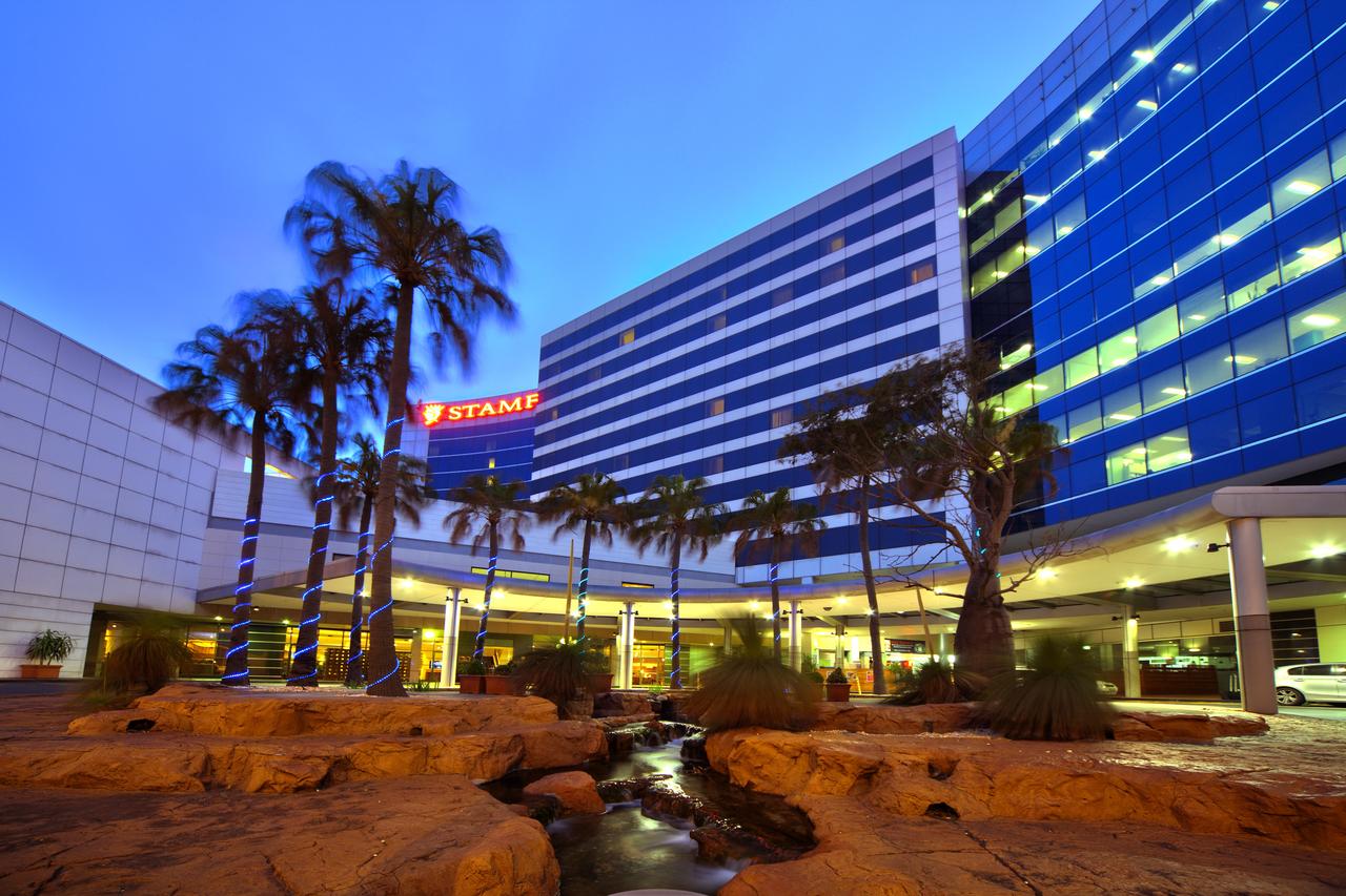 Stamford Plaza Sydney Airport Hotel  Conference Centre - Accommodation BNB
