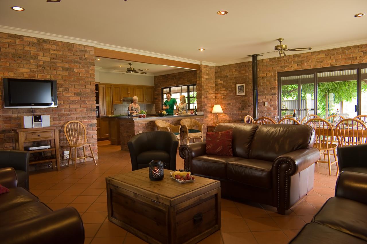 Ironstone Estate Lovedale - Accommodation Find 30
