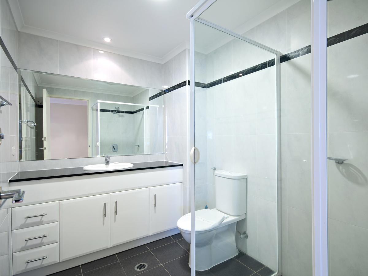 Messines Street, Breakwater Apartment, 104 - Redcliffe Tourism 6