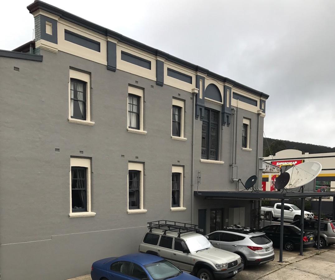 Commercial Hotel Motel Lithgow - Accommodation Find 2