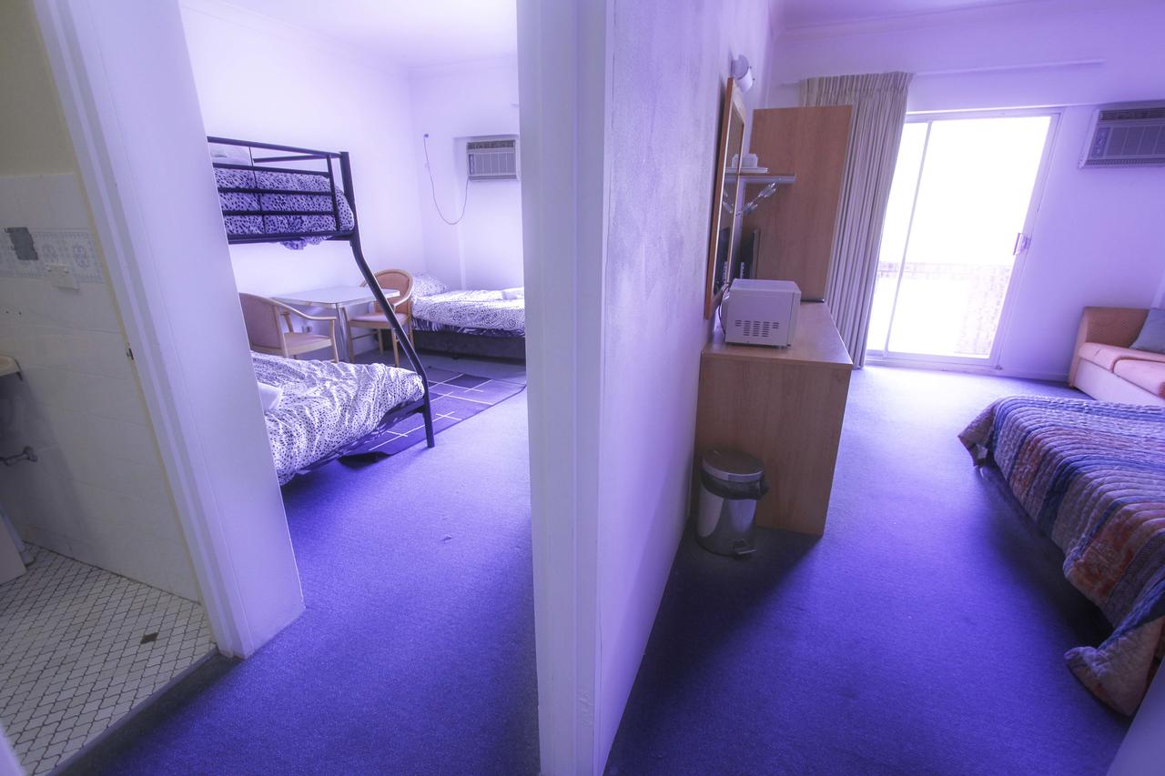 Rest Easy Motel - Accommodation Find 1