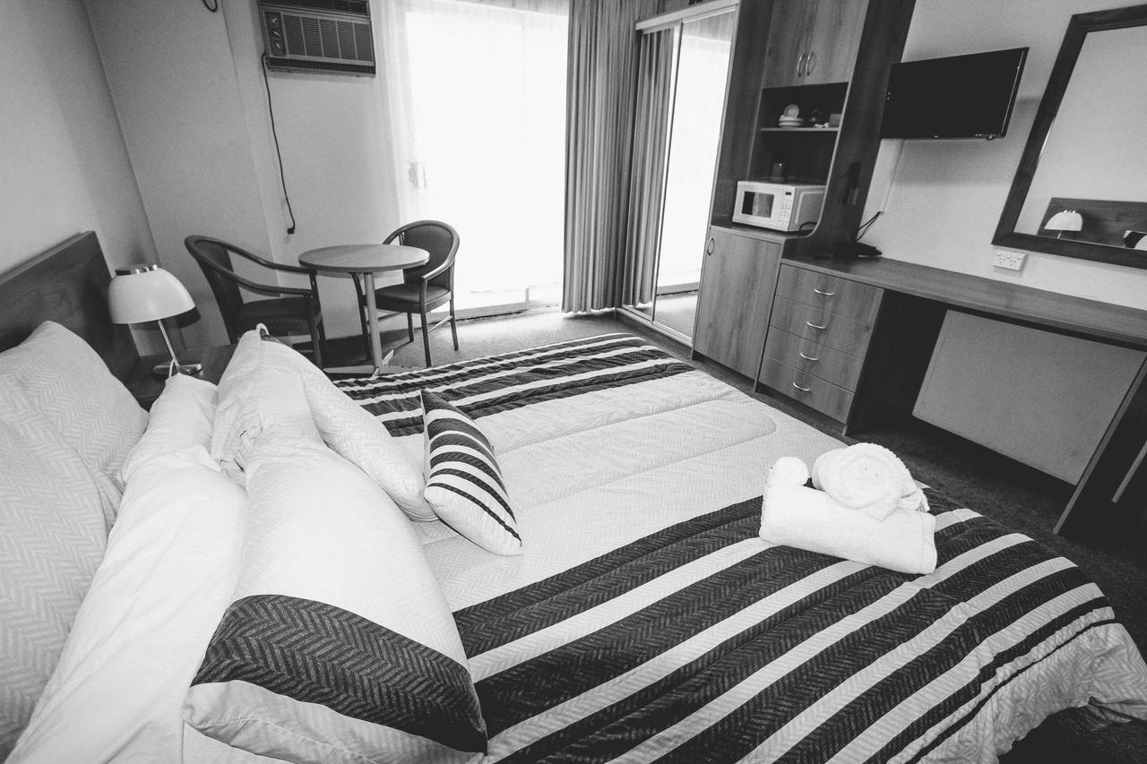 Rest Easy Motel - Accommodation Find 18