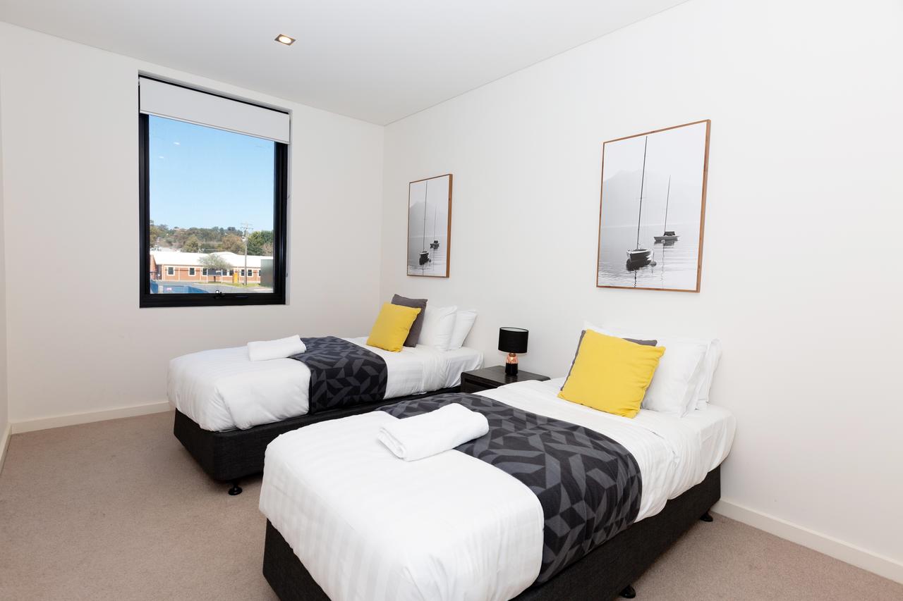 Brand New Executive Apartment - Redcliffe Tourism 14