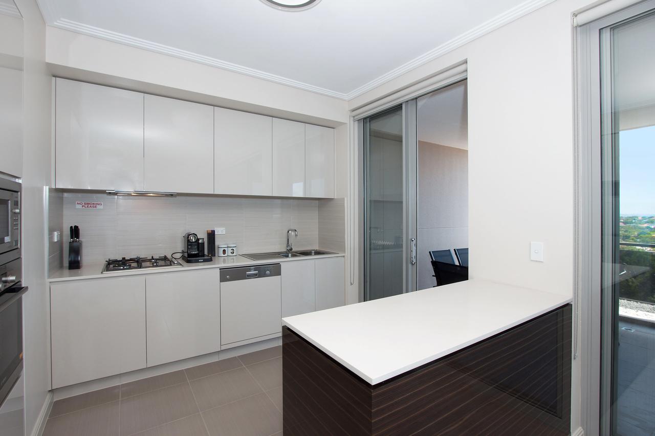 The Junction Palais - Modern And Spacious 2BR Bondi Junction Apartment Close To Everything - Redcliffe Tourism 8