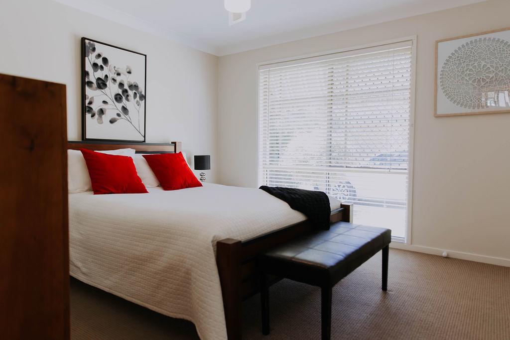 Central Wagga Self Catering Apartment - thumb 9