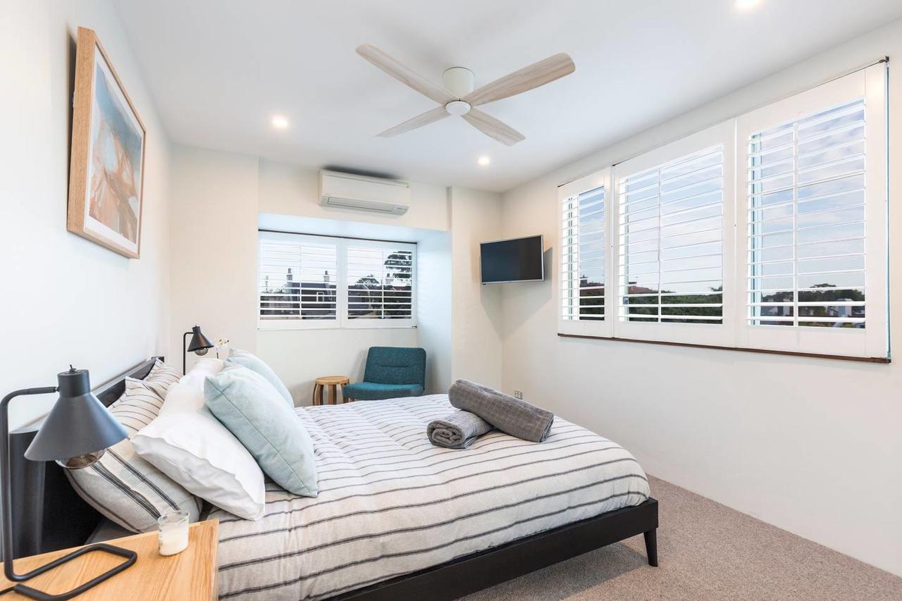 Nobbs · Executive 2 Storey Sydney Apartment With Pool - Redcliffe Tourism 6