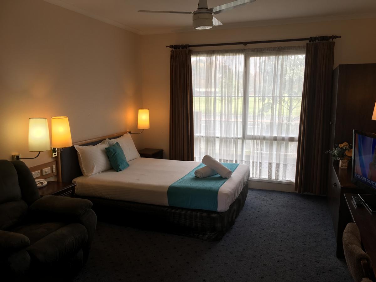 Australia Park Motel - Accommodation Find 7