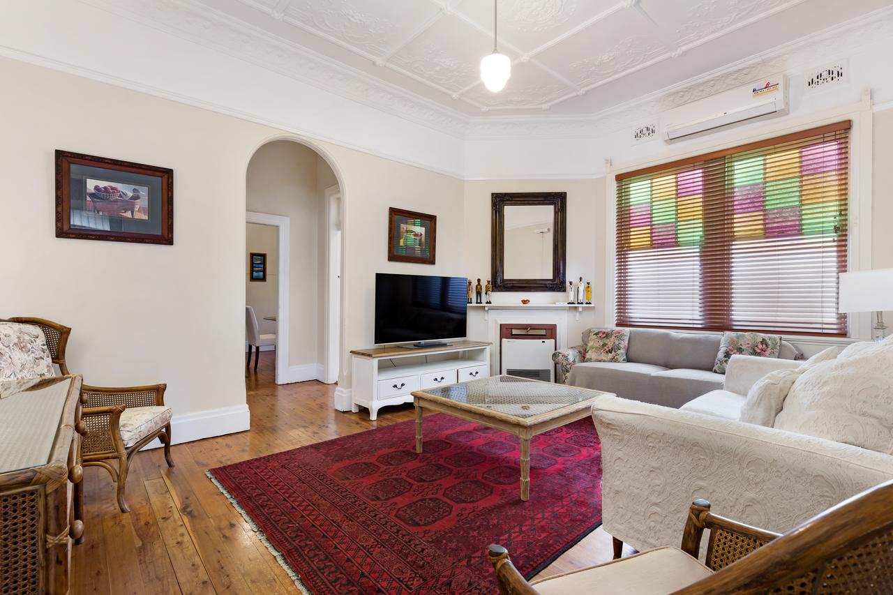 Drummoyne 3 Bedroom Home 62ALE - Accommodation Find 1