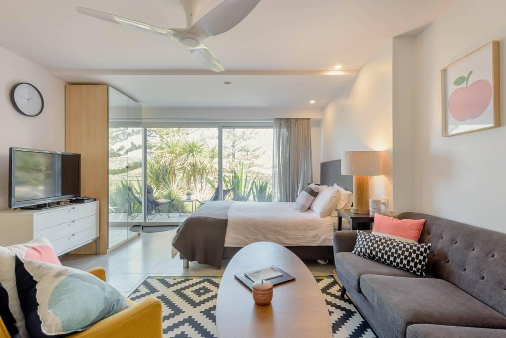 Scandi Beach apartment - Grafton Accommodation