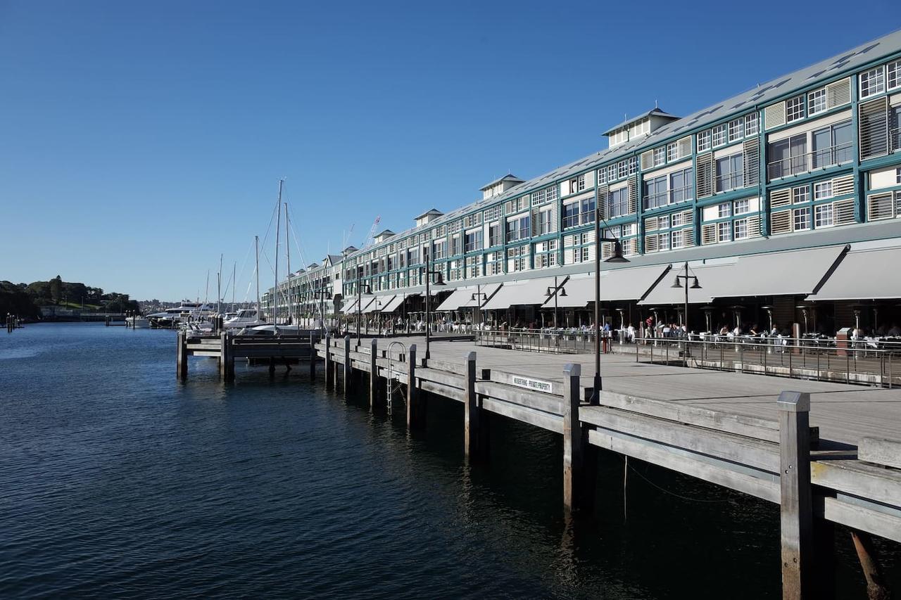 Waterfront Apartment On Sydney Harbour - Accommodation ACT 11