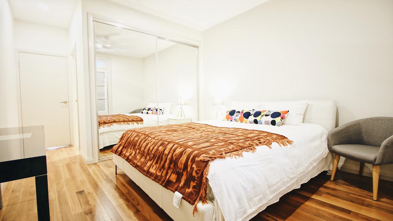 Cozy 5 Bed House in Sydney - Casino Accommodation