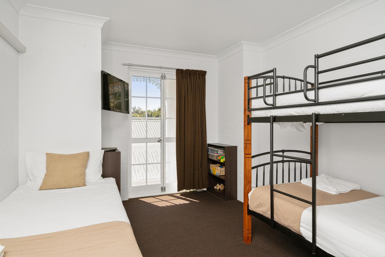 Wollongbar Motel - Accommodation Find 31