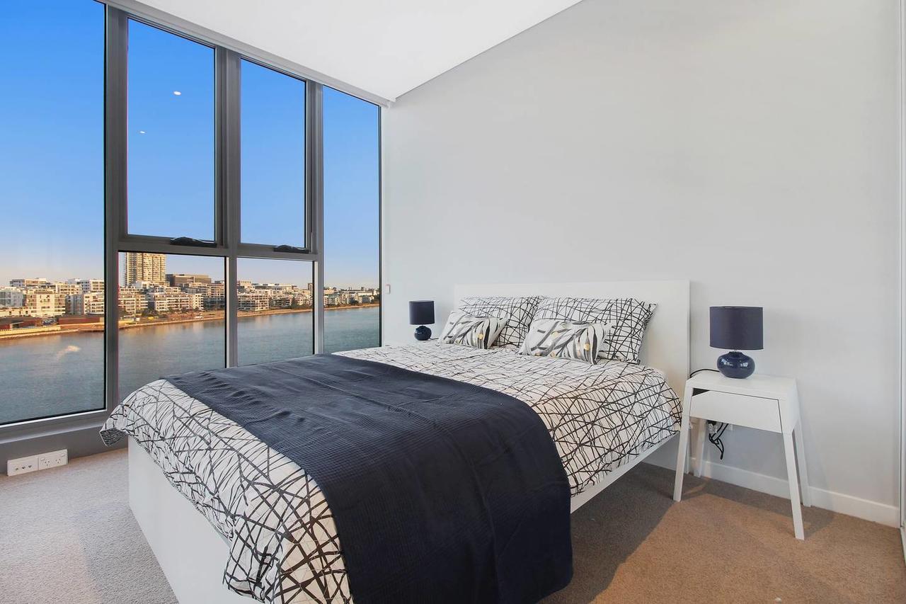 Brand New 3 Bedrooms Apt With Waterfront View - Redcliffe Tourism 18