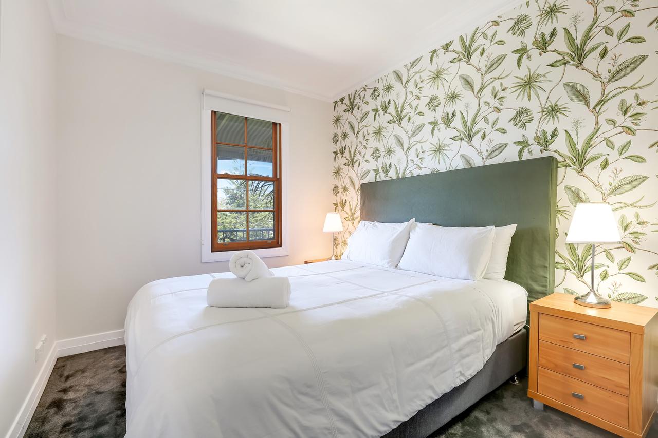 Bellevue Accommodation - Accommodation Airlie Beach