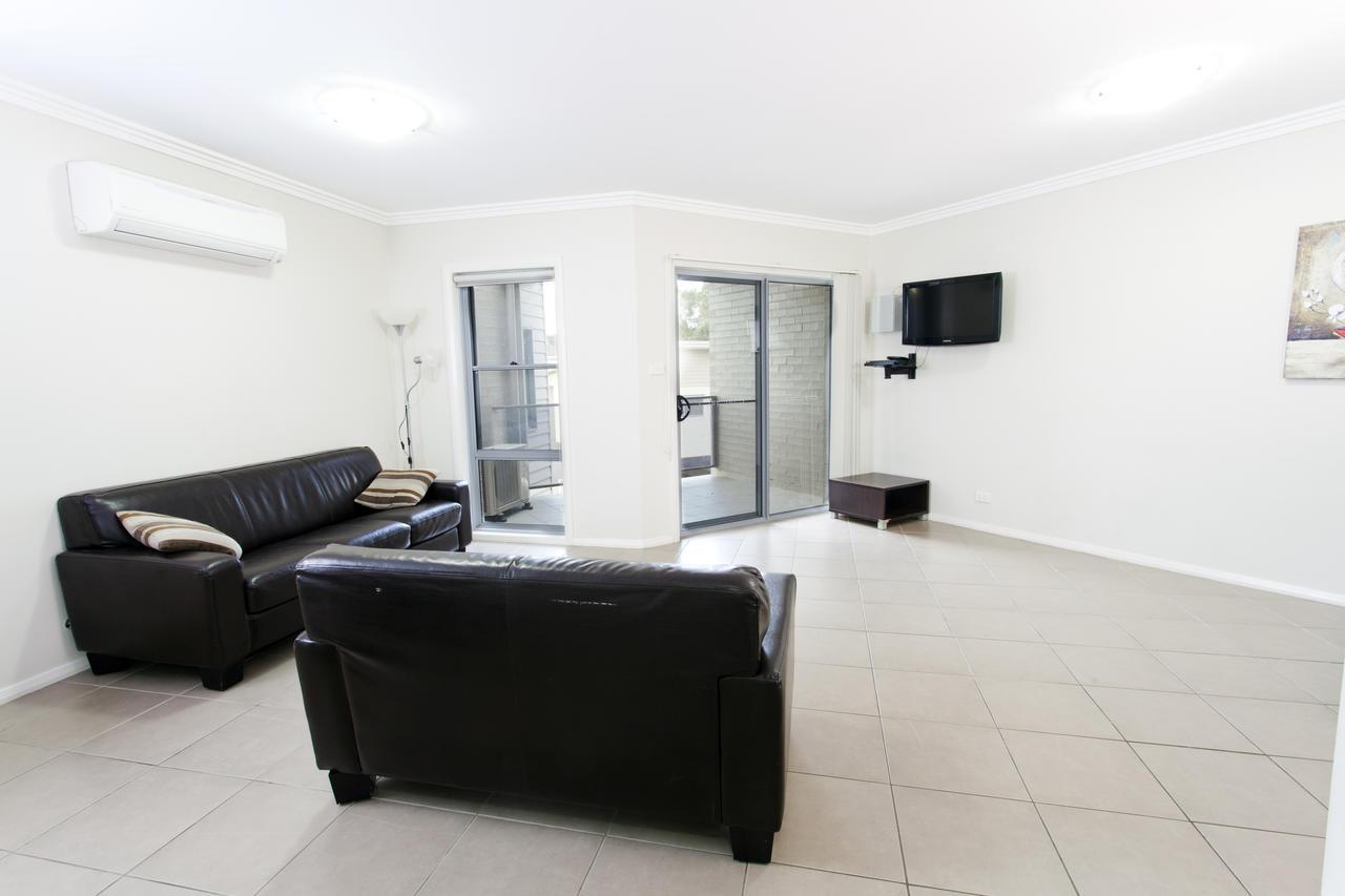 Bluegum Apartments Newcastle - Newcastle Accommodation 8