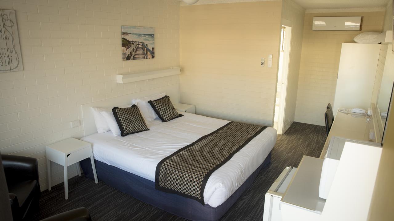Coastal Bay Motel - Northern Rivers Accommodation 42