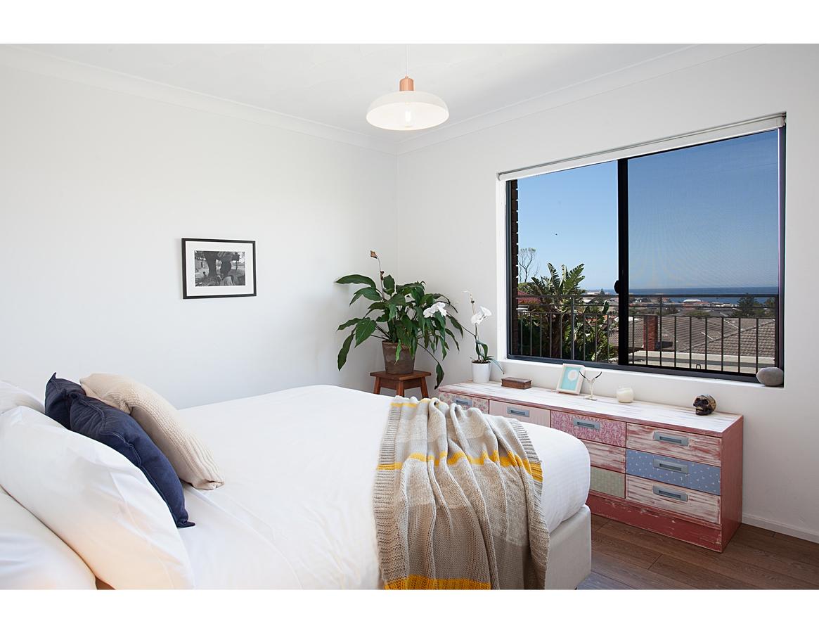 Ocean Views And Sea Breezes Over Bondi Beach - Accommodation Find 15