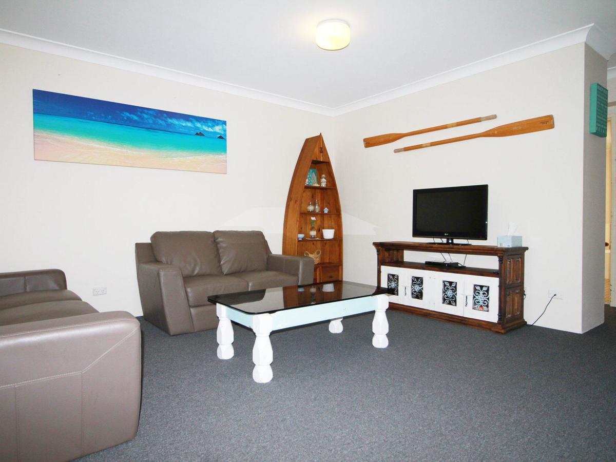 9 Braemar- Skip Hop And Jump From Everything - Accommodation Find 6
