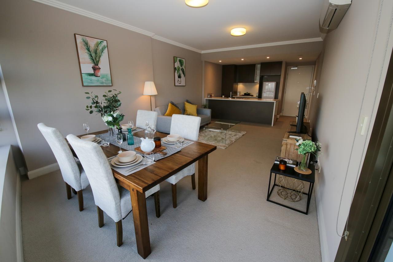 Olympic Park Sunshine 2 Bedrooms Apts With Private Parking - Accommodation Find 10