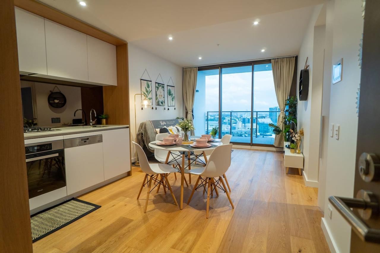 Two Bedroom Darling Harbour apt Chinatown CBD UTS - Accommodation Airlie Beach