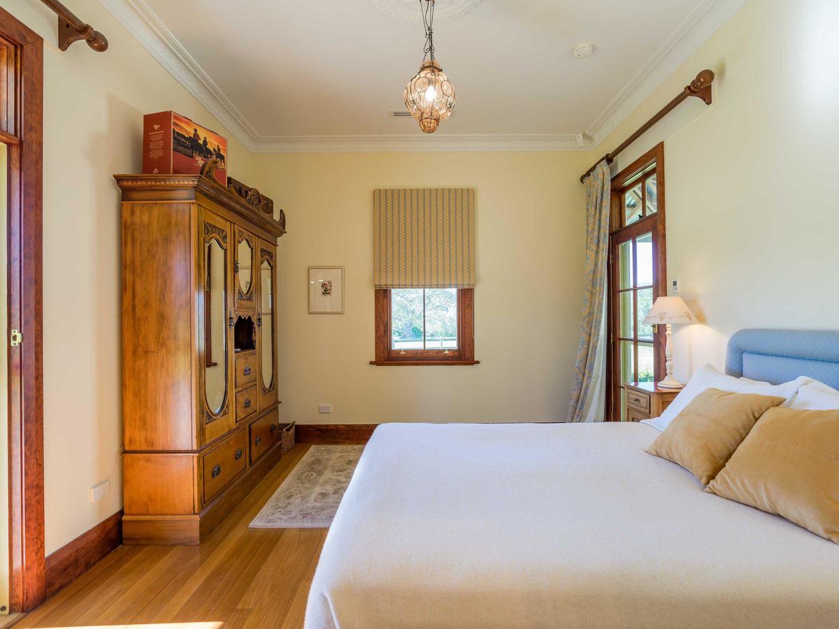 Roscrea Homestead - Luxury Retreat - Accommodation Find 33