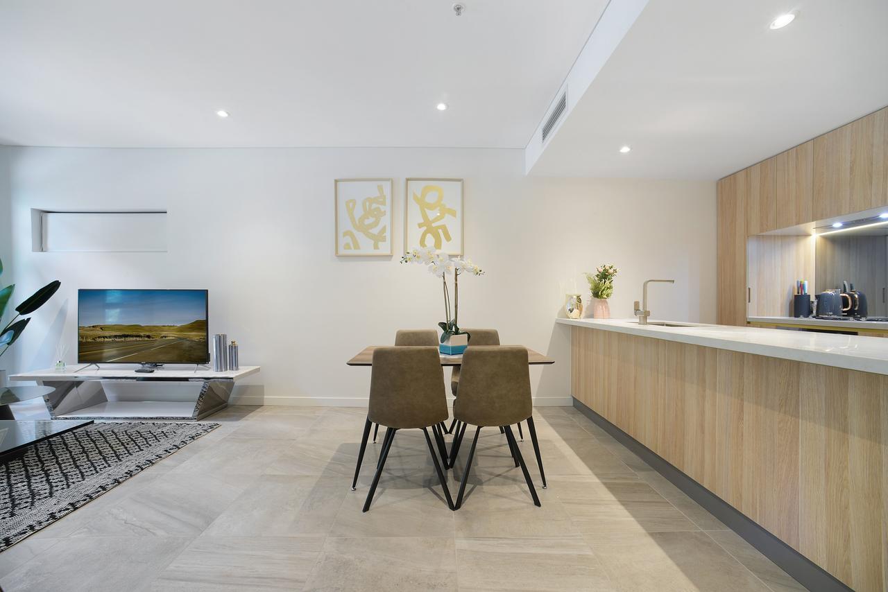 Luxury Home Hotel Next To Darling Harbour - thumb 2
