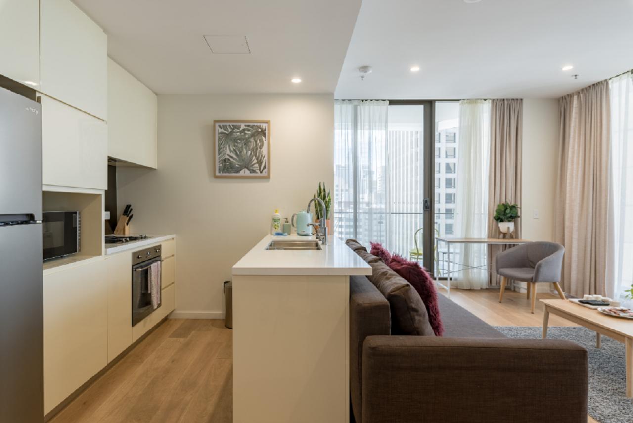 Sydney CBD Modern 2 Bedroom Apartment + Free Car Parking - Accommodation Find 21