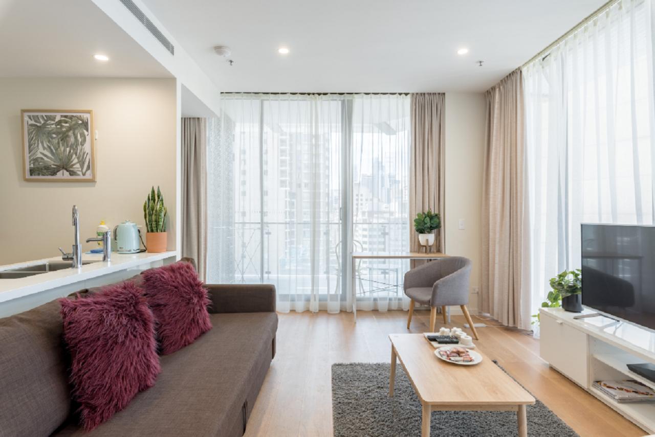Sydney CBD Modern 2 Bedroom Apartment + Free Car Parking - Accommodation Find 2
