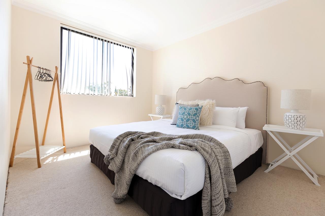 Stay In The Heart Of Randwick With Style - Redcliffe Tourism 2