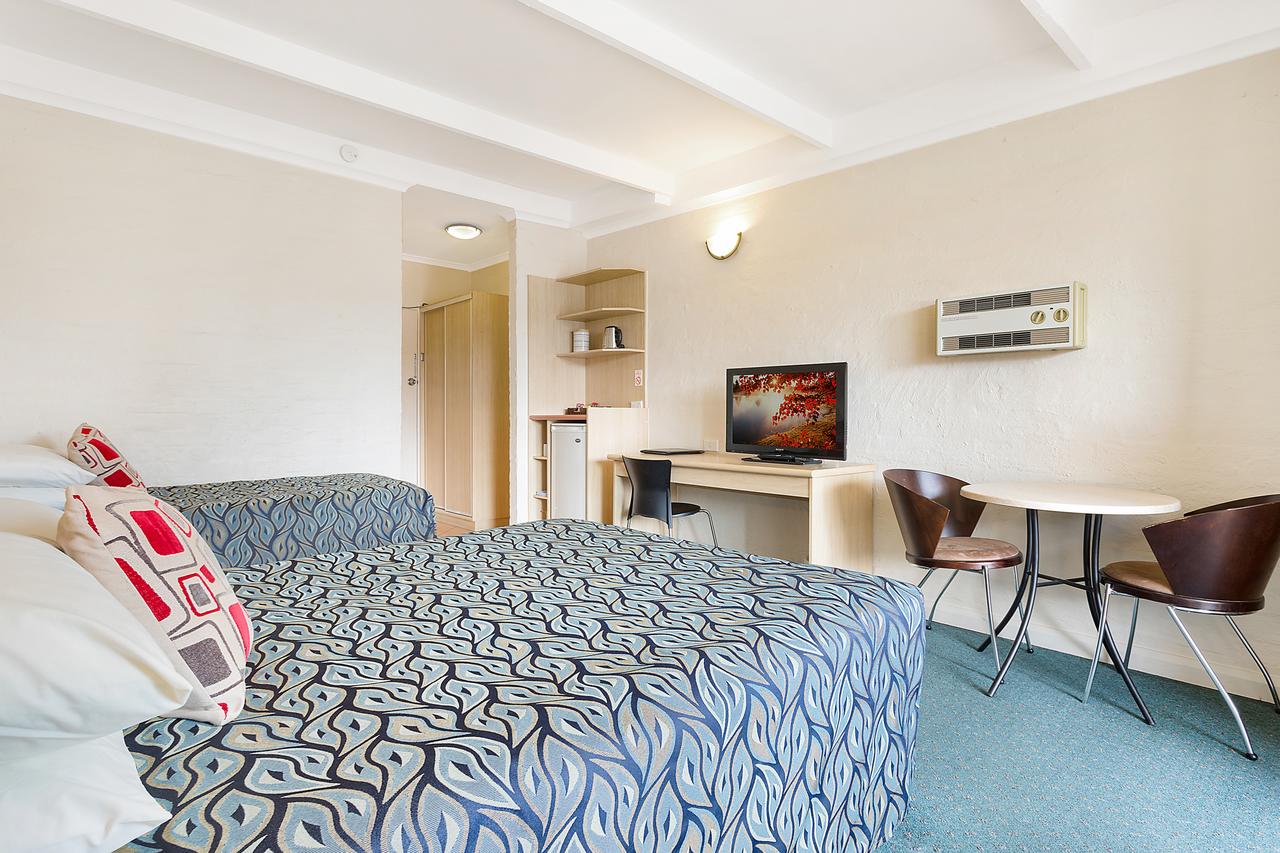 Black Dolphin Resort Motel & Apartments - Accommodation Find 10