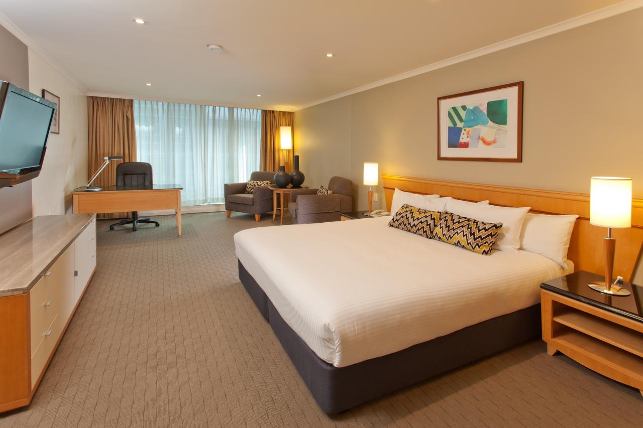 Radisson Hotel & Suites Sydney - New South Wales Tourism  26