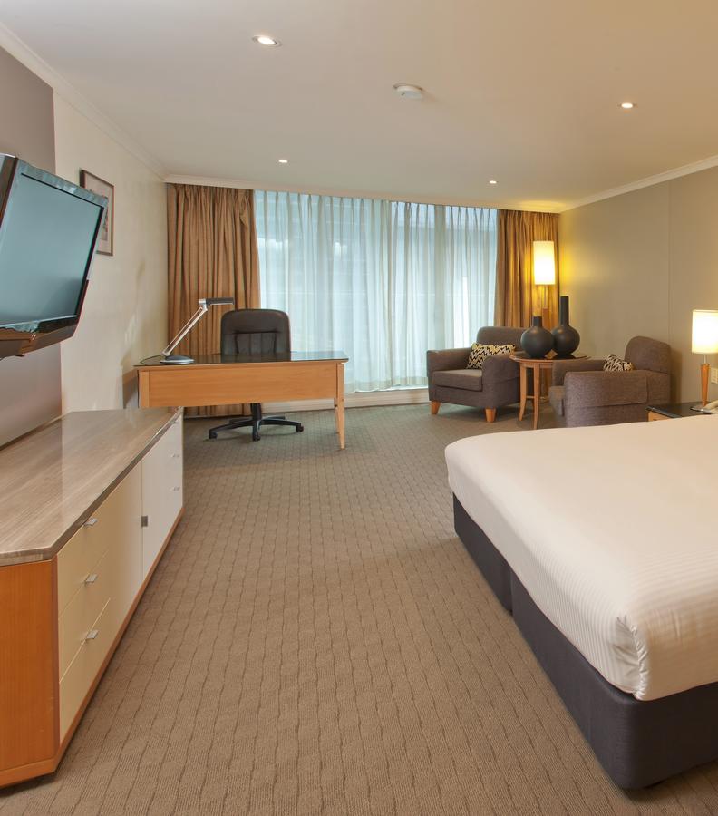 Radisson Hotel & Suites Sydney - New South Wales Tourism  15