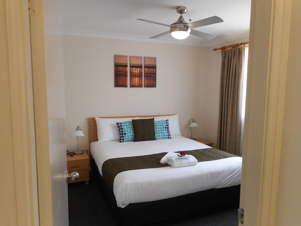 Beaches Serviced Apartments - Accommodation Find 28