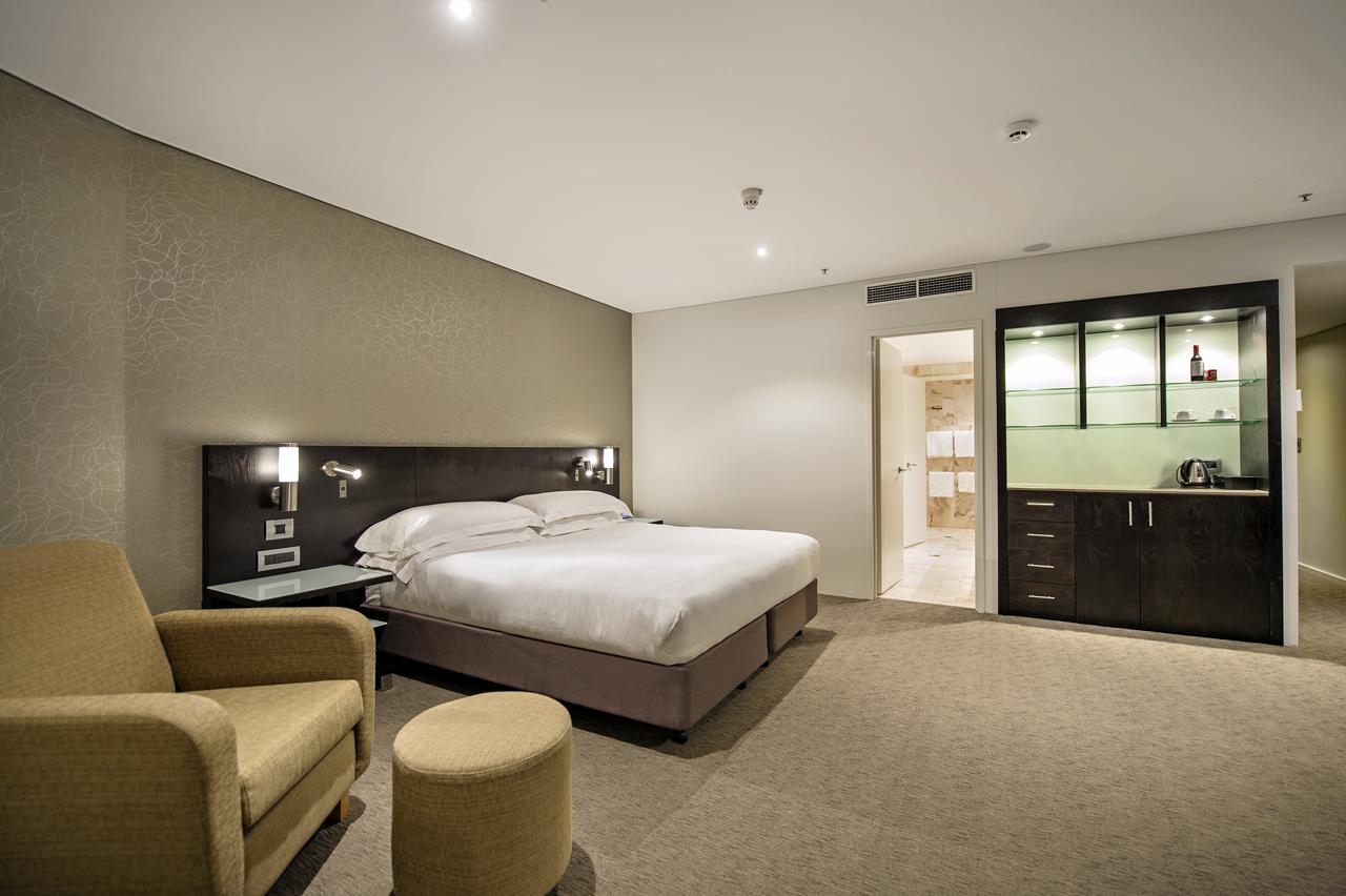 Hilton Darwin - Accommodation Find 34