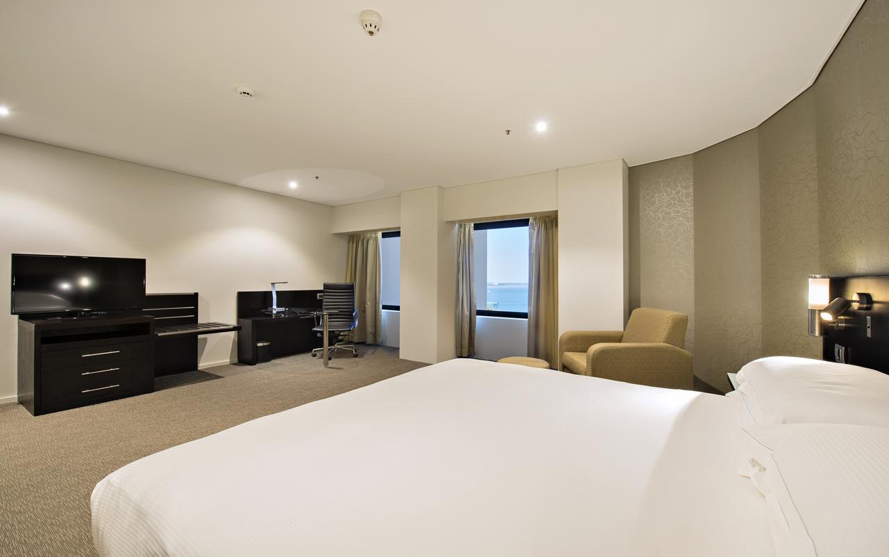 Hilton Darwin - Accommodation Find 31