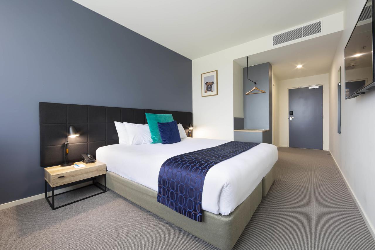 Mantra MacArthur Hotel - Tourism Canberra