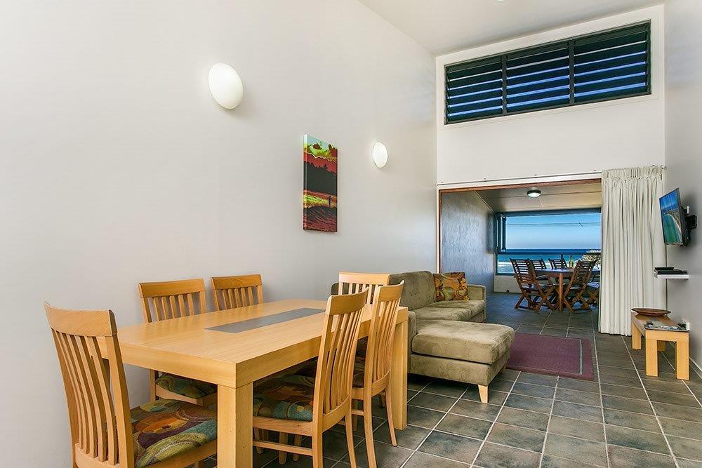 Lennox Holiday Apartments - Accommodation Search 31