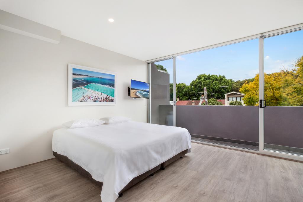 Bondi Beach Studio King Suite  Balcony - Accommodation Adelaide