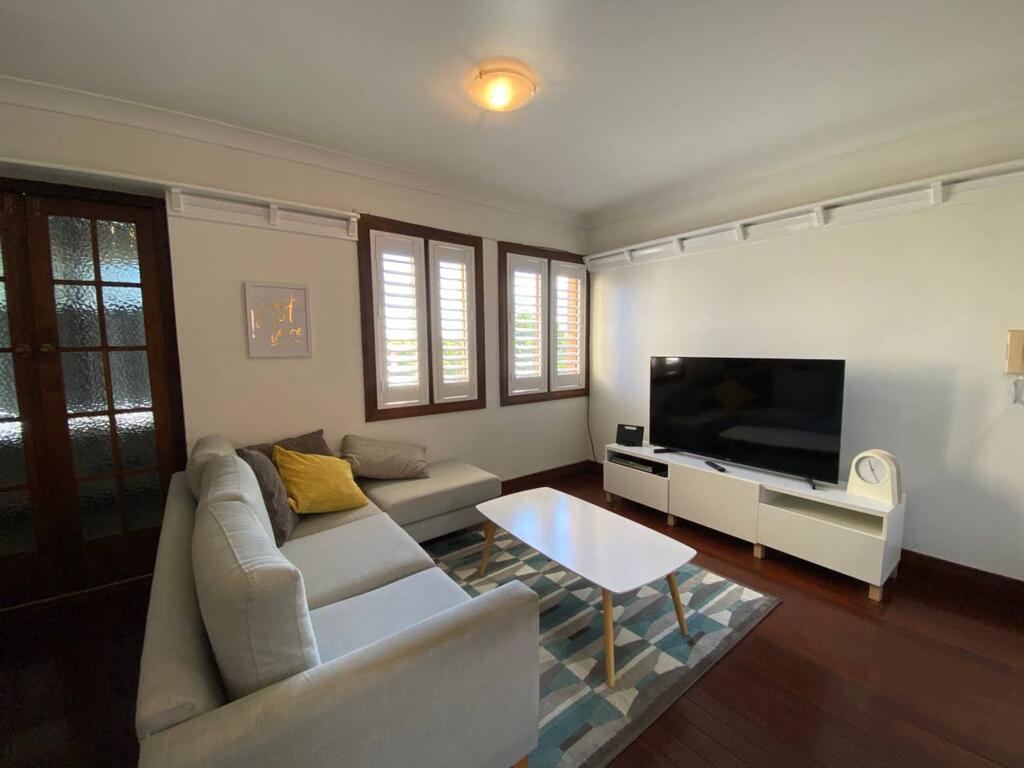 Brisbane City Apartment Atop Victoria Park - Accommodation Brisbane 0