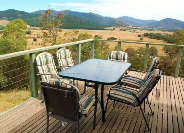 Buckland Valley Views - QLD Tourism