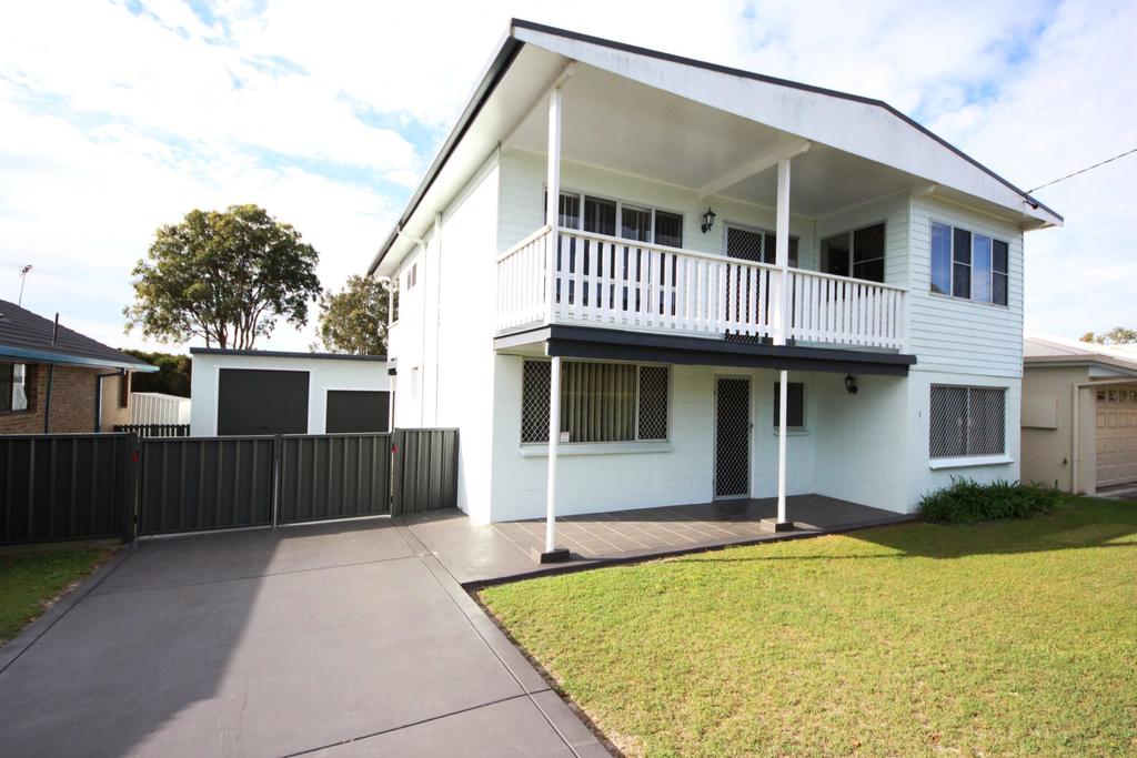 By The Beach at South West Rocks - Accommodation Ballina