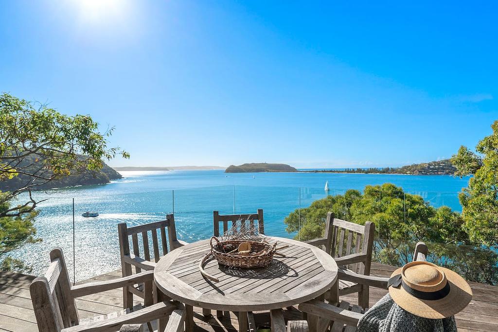 Cape Mackerel Cabin with Magic Palm Beach  Pittwater Views - Accommodation Sydney