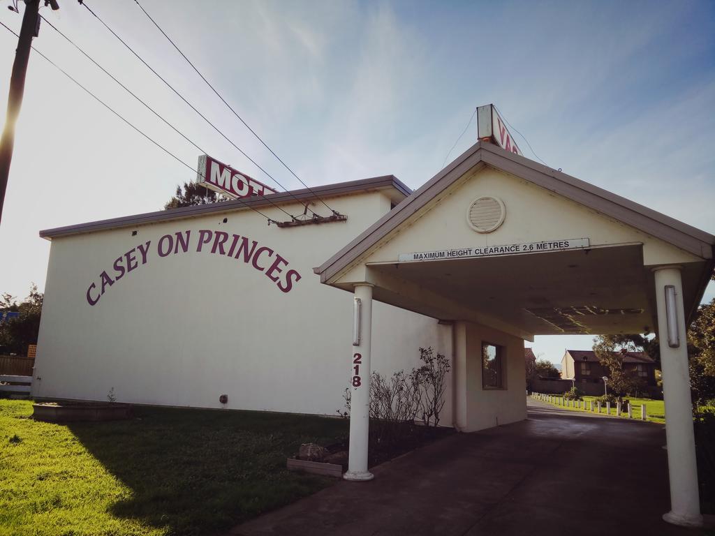 Casey on Princes Motel - Accommodation Daintree