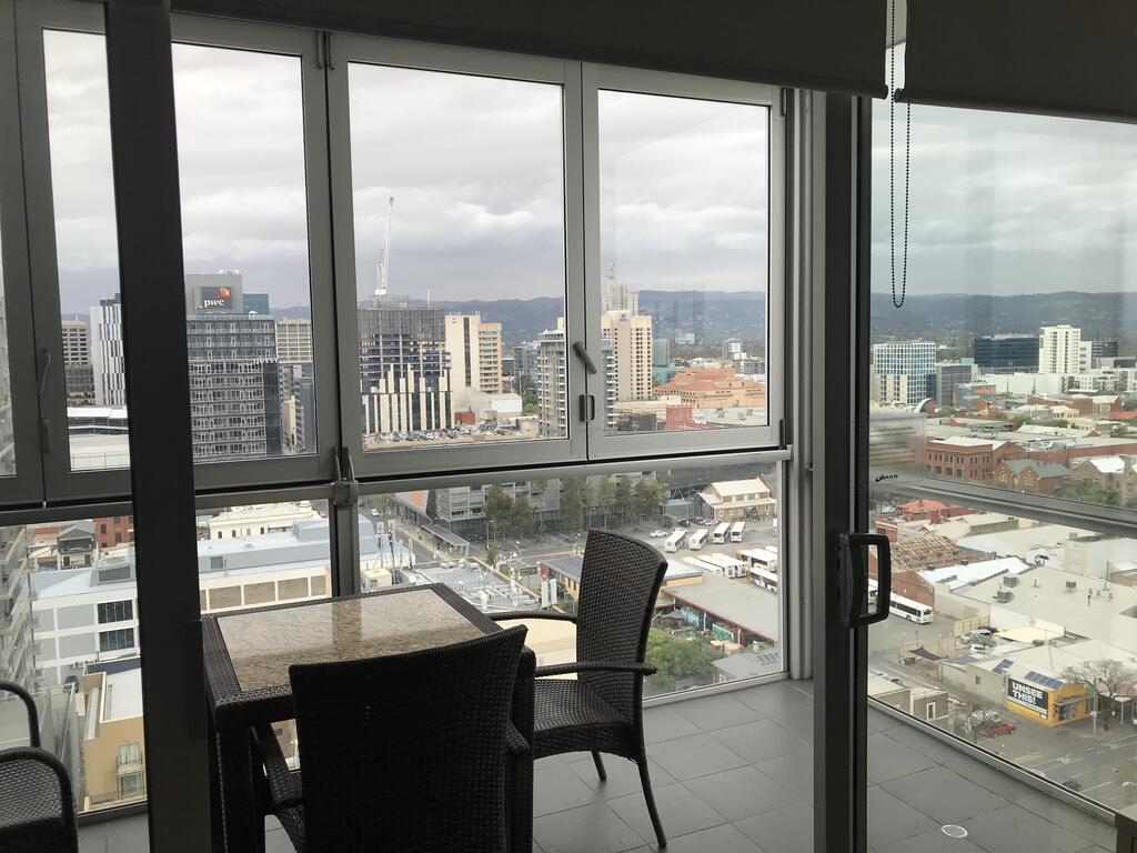 CBD Penthouse View Apartment - Accommodation Adelaide